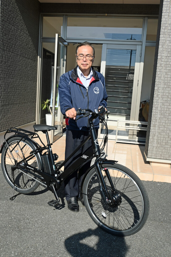 「Ｒｅ：ＢＩＫＥ」を持つ丸石サイクルの栗山社長